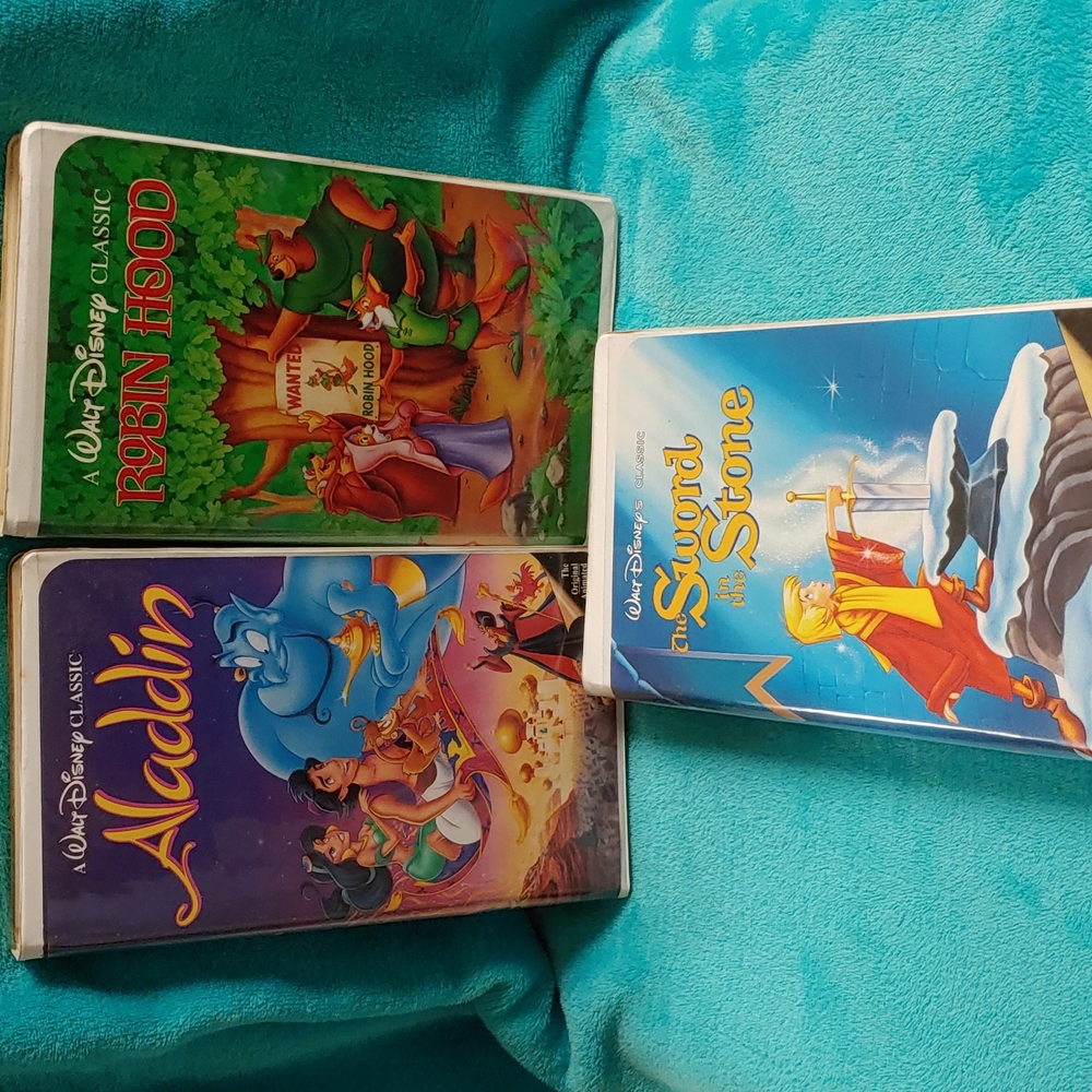 Disney Classics VHS Black Diamond Tapes - Set of 3